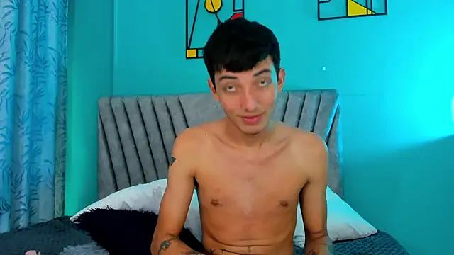 Maikol_Ortiz Chat XXX in diretta