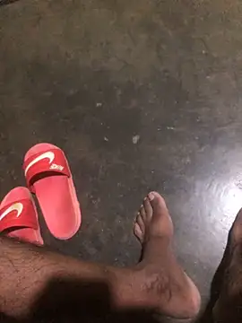 Pokazy przed kamerką – kavi1q1