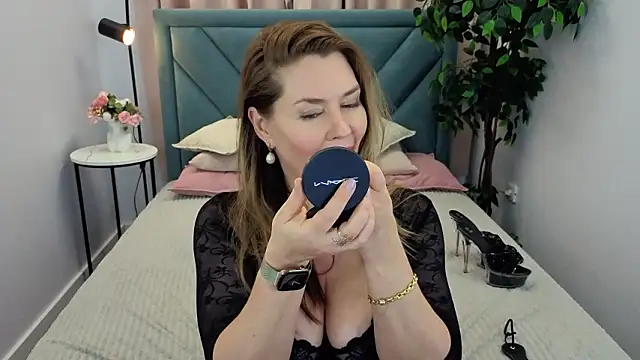 Adele_Russo 라이브 XXX 채팅