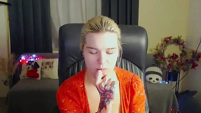 Hot_Blonda – Naživo XXX chat