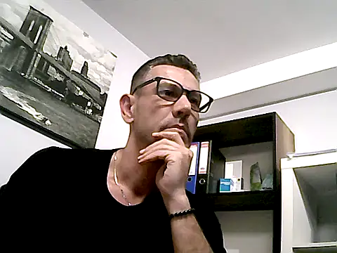 Czat XXX na żywo – mastercharisma35