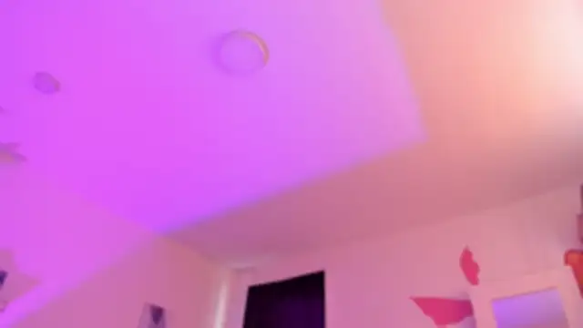 Chat +18 de YariRose ao vivo