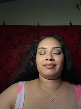 XXX chat uživo modela CarmelaAnthony