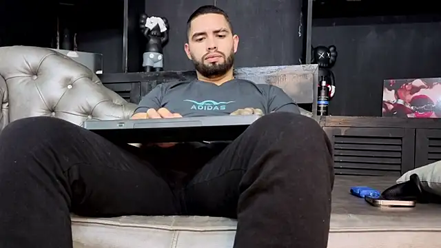 matteosantos Live XXX-Chat