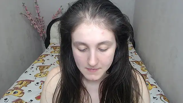 XXX chat uživo modela Holliy_Cooper