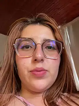 CoraVibes Live XXX-chat