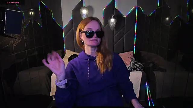 SaraSubtlety: απευθείας συνομιλία ΧΧΧ