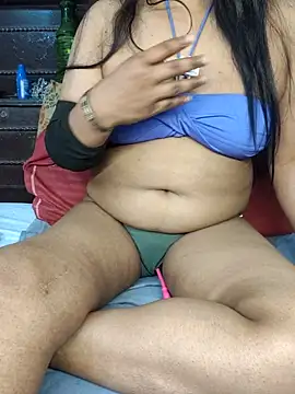 Red_Wine444 Chat XXX in diretta