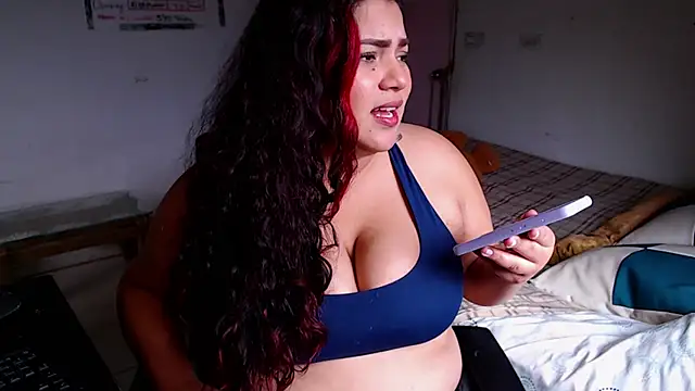 girl_milk2's Live XXX Chat