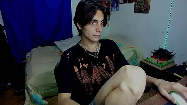 Czat XXX na żywo – golden_ryyan