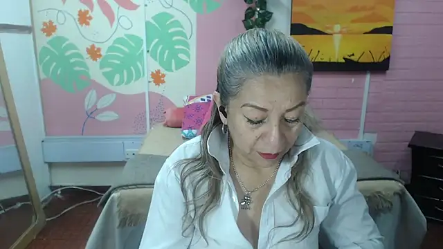 دردشة ZAMANTHA الجنسية المباشرة