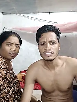 Chat XXX en directo de Priankaboudi