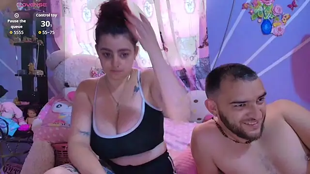 XXX chat uživo modela angelasm