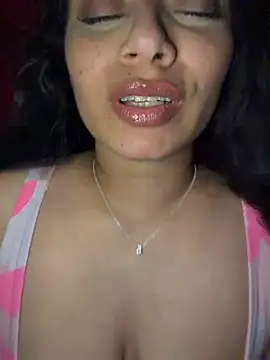 CarmelaAnthonyのライブXXXチャット