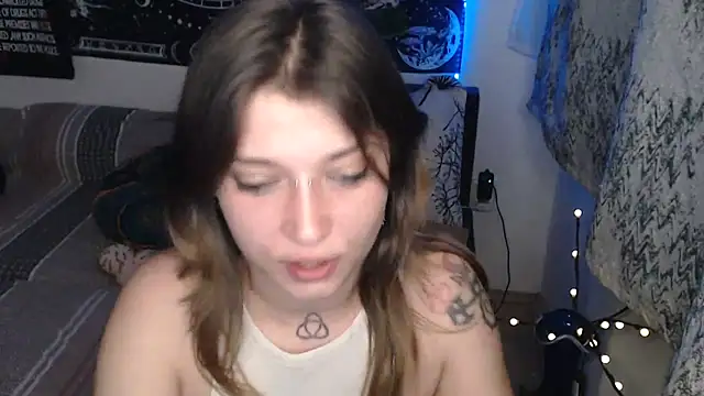 Živý XXX chat AlienforTwenty