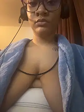 nickytheehawtie: απευθείας συνομιλία ΧΧΧ