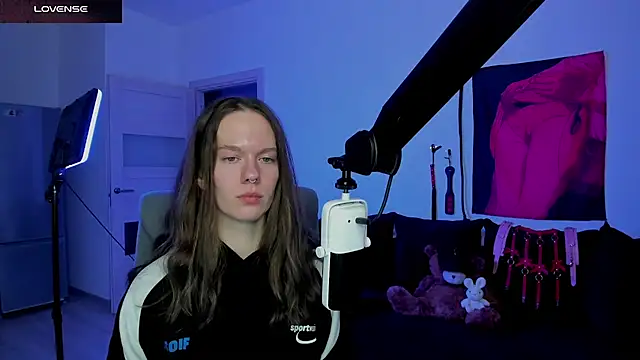 Goddess_of_Fertility Adlı Modelin Canlı XXX Sohbeti