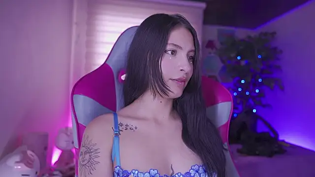 Rebecah_1 即時 XXX 聊天