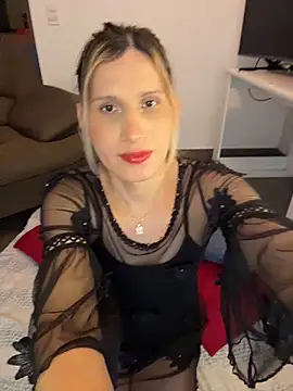 milablossom-with-pussy 在線直播表演