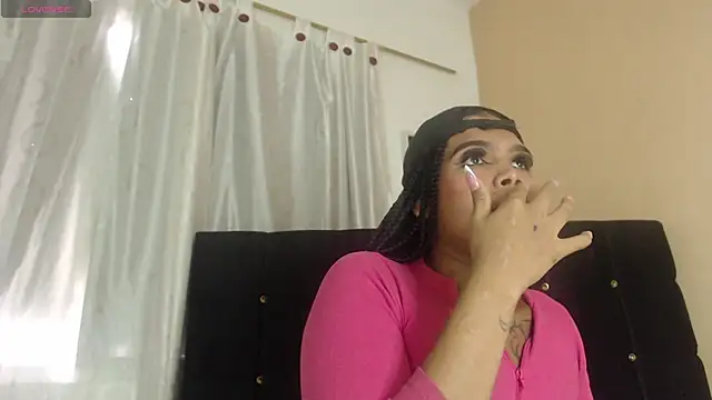 charlotte_brawn Obrolan Langsung XXX