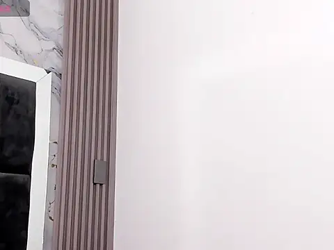 light_eyes_ Show in webcam