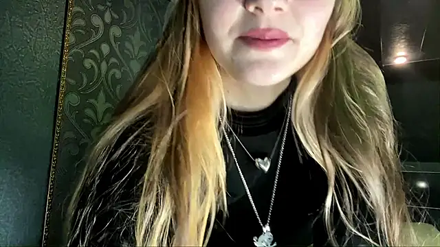 CarmelaLiebherr 现场XXX聊天