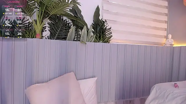 stephanymonroe élő XXX-chatje