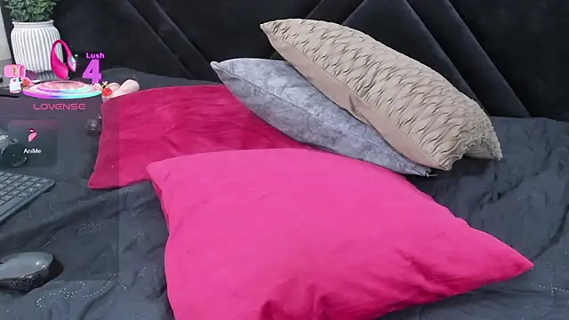 Dantzel_ Chat XXX in diretta