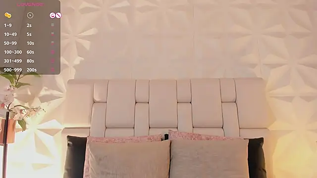 Онлайн чат XXX scarlettadams__