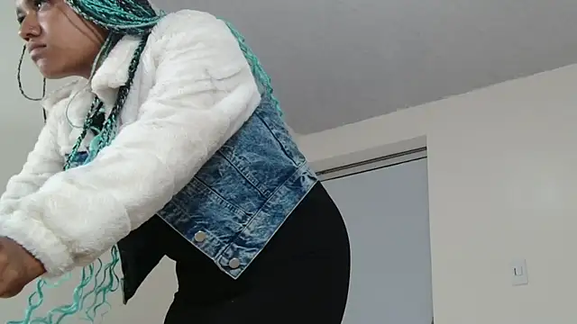 kendal1_ Chat XXX in diretta