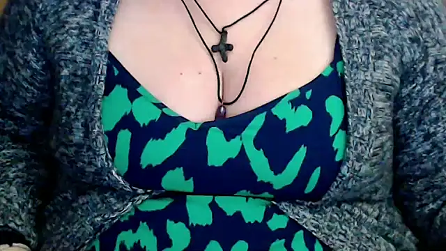 Chat +18 de mayasmith ao vivo