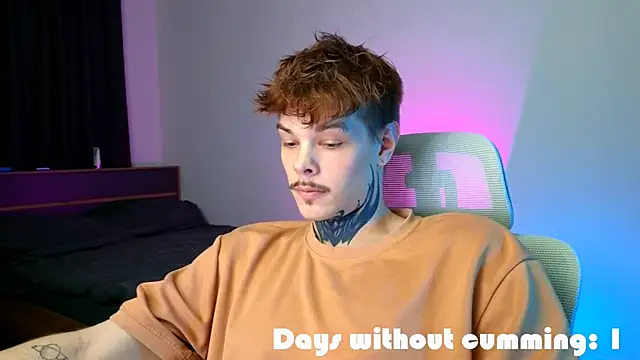 DENIS_HEREのライブXXXチャット