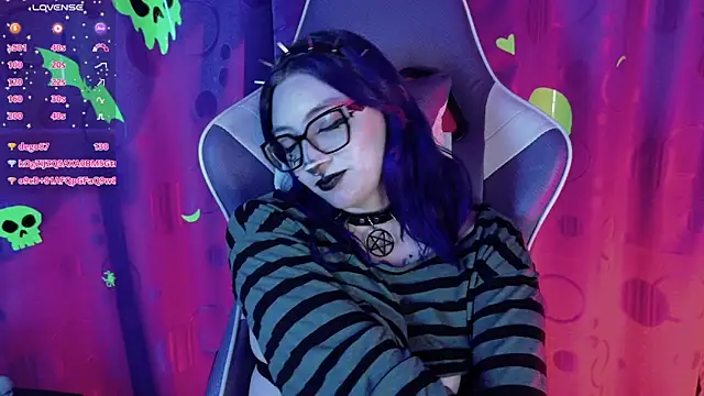 Czat XXX na żywo – Kimlennox_