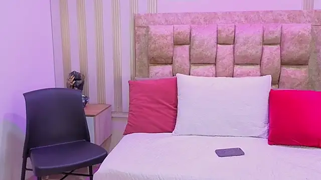 amara_queen_ 라이브 XXX 채팅