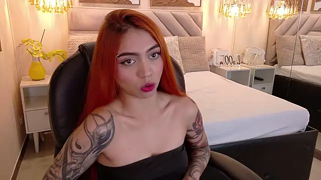 Polygonniaa Adlı Modelin Canlı XXX Sohbeti