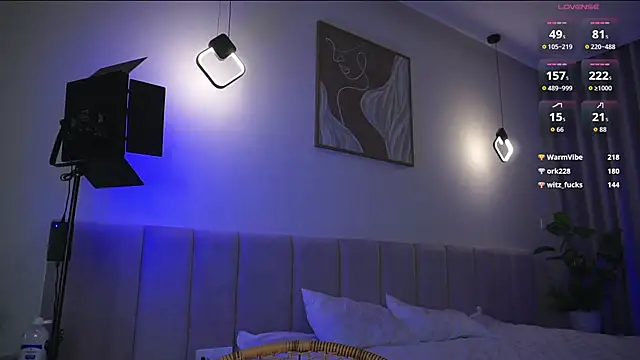 gold_pluxury Adlı Modelin Canlı XXX Sohbeti