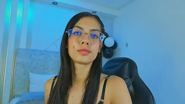 j_belle_ Chat XXX in diretta