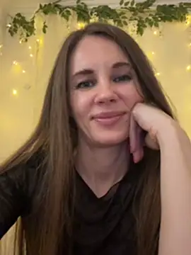 LucieMackのライブXXXチャット