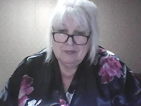 Alexia64231 Adlı Modelin Web Kamerası Şovu