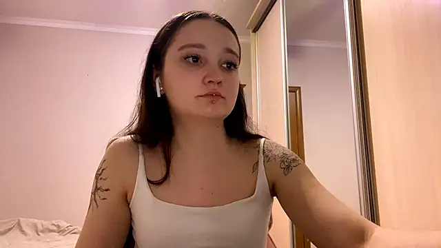 TrulaPhay live XXX chat