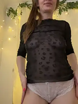 LucieMack Chat XXX live