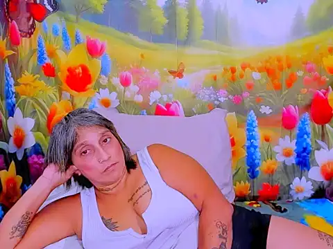 indianroxy Live XXX-chat