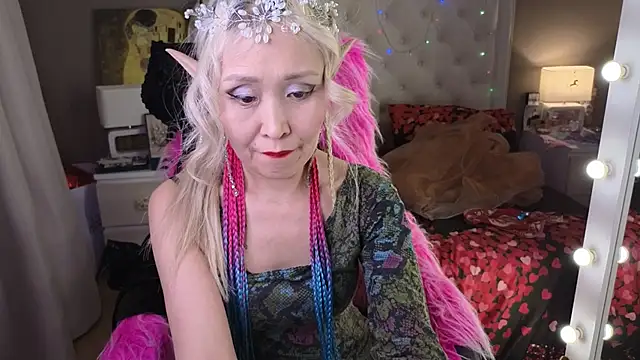 RoxalanaStar – Naživo XXX chat