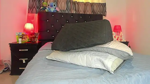 dereck_karter Adlı Modelin Canlı XXX Sohbeti