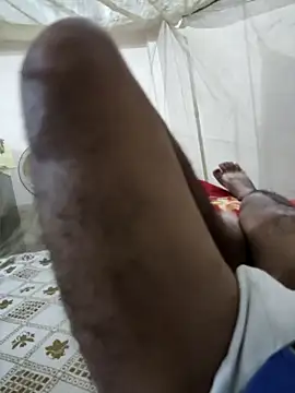 PIG_FUCKER_DADDY Adlı Modelin Web Kamerası Şovu