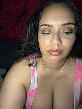 CarmelaAnthony 即時 XXX 聊天