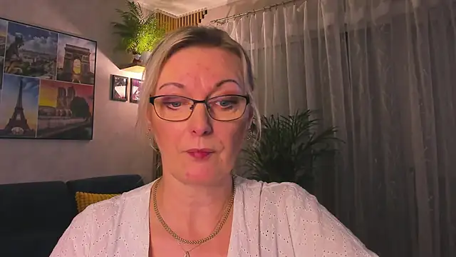 vanessa_chat Webcamshow