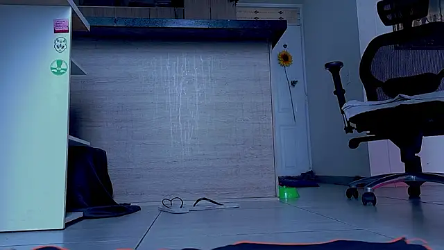 Unatatuada Live XXX-chat