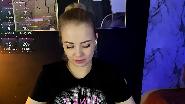 Chat +18 de StephanieSweety ao vivo