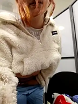 Mery_Moon123's Live XXX Chat